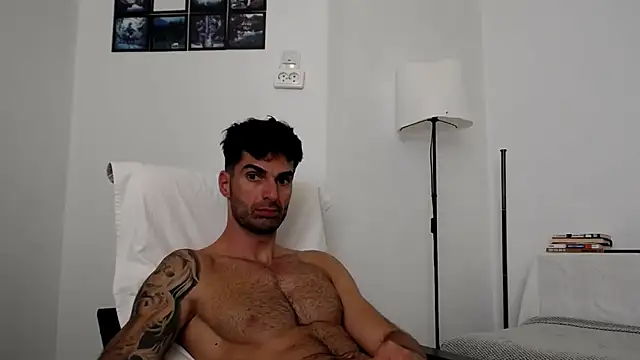 Show modela Verycutex na web-kameri