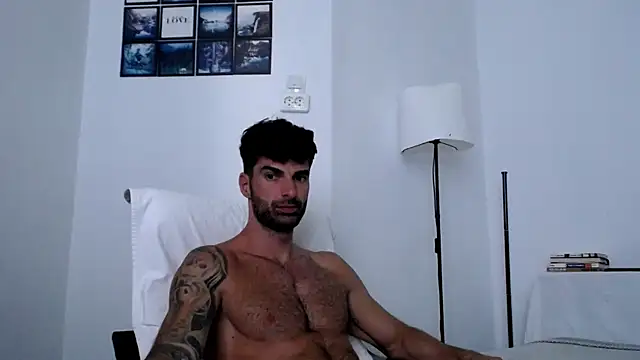 Chatroom XXX en direct de Verycutex
