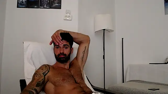 Show modela Verycutex na web-kameri