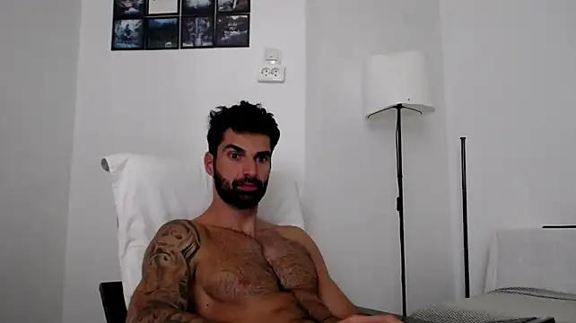 XXX chat uživo modela Verycutex