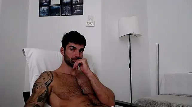 Chatroom XXX en direct de Verycutex