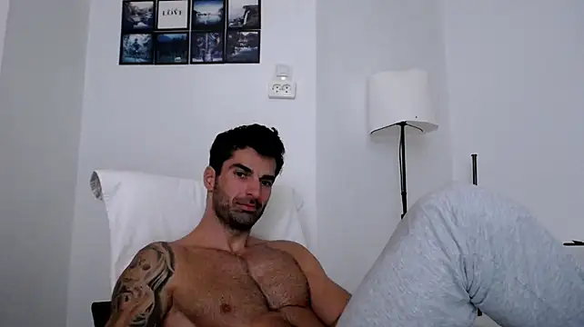 Verycutex Pertunjukan Webcam