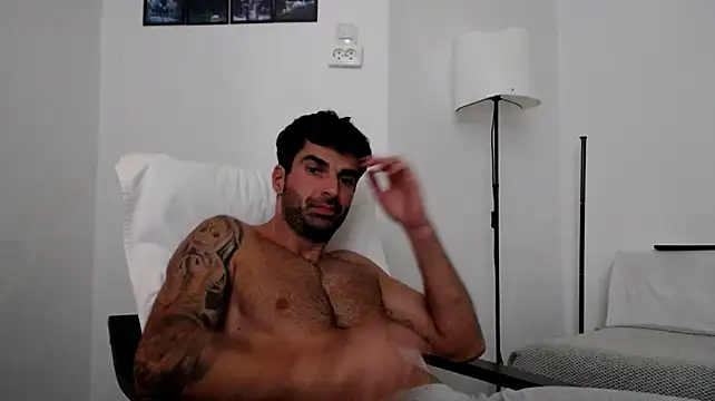 XXX chat uživo modela Verycutex