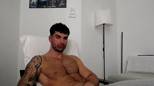 Verycutex Show in webcam