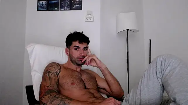 Verycutex Pertunjukan Webcam