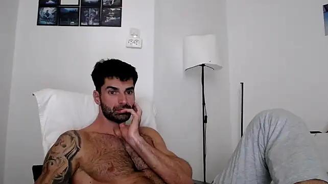 Verycutex webcam show