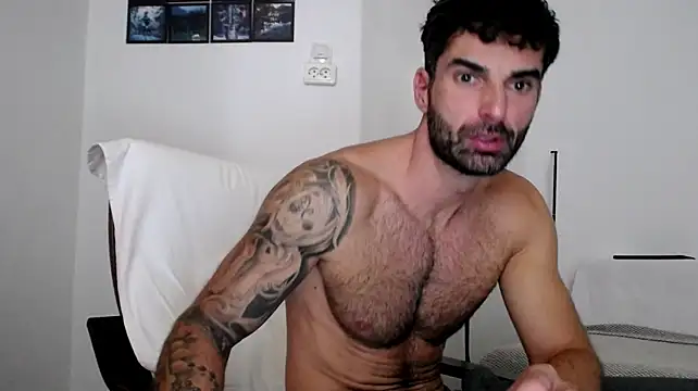 Show modela Verycutex na web-kameri