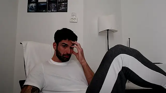 Verycutex Webcam Show