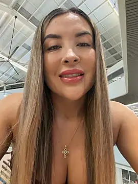 Chat +18 de Alexa_seexy1 ao vivo