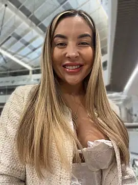 Show modela Alexa_seexy1 na web-kameri