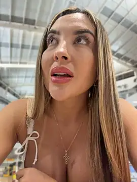 Alexa_seexy1: απευθείας συνομιλία ΧΧΧ