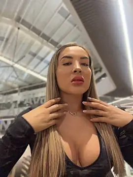 Pokazy przed kamerką – Alexa_seexy1