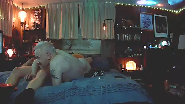 הופעת וובקאם של Makowboy