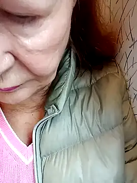 Hottie-Mom – webcam-show