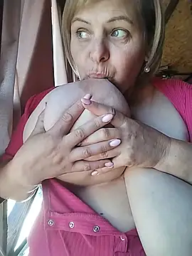 EvaCristal's Live XXX Chat