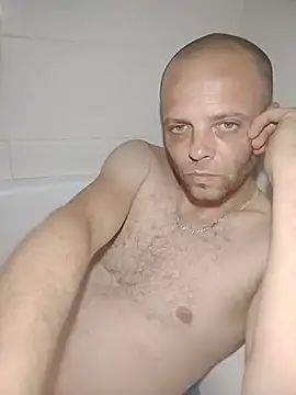 Webkamerová show terrorysta84