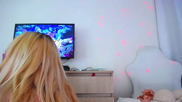 faceless_'s Webcam Show