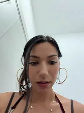 عرض كام -_MiaQueen_-