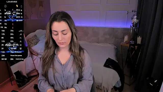KylieMellow's Webcam Show
