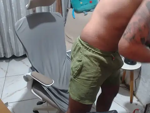 NycolasRJ Show in webcam