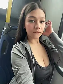 Alyshanon18 Adlı Modelin Web Kamerası Şovu