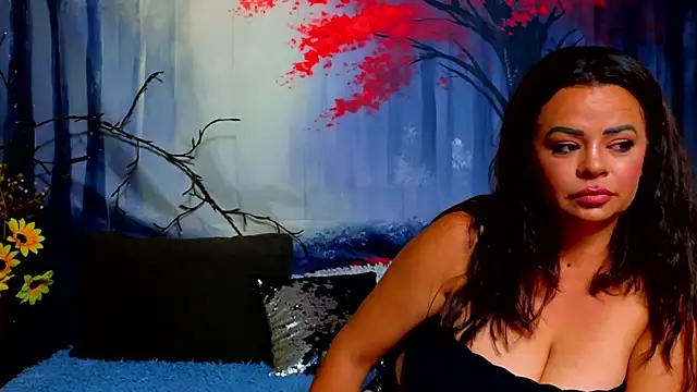 ElizabethEven Adlı Modelin Canlı XXX Sohbeti