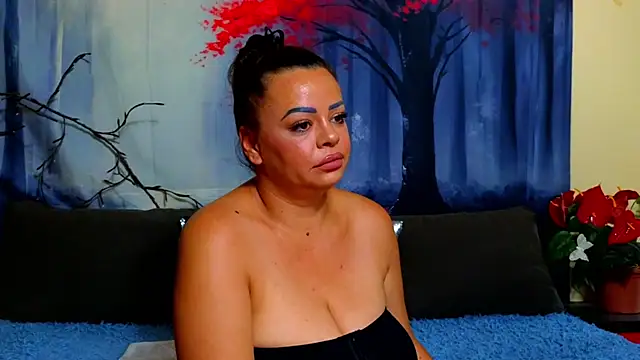 ElizabethEven Chat XXX live