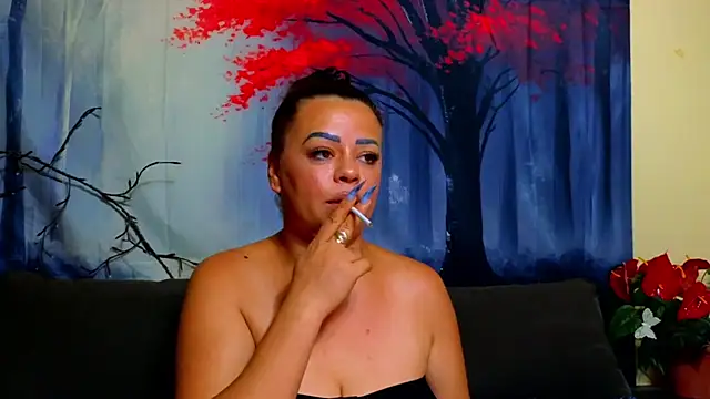 Chat XXX en directo de ElizabethEven