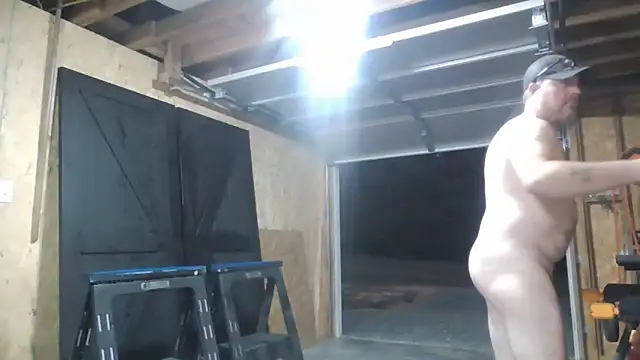 Luvslave7's Webcam Show