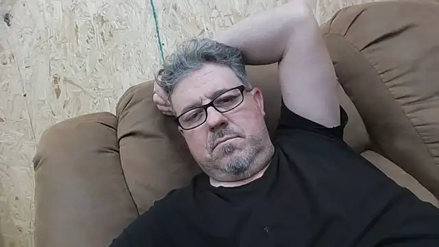Luvslave7's Webcam Show