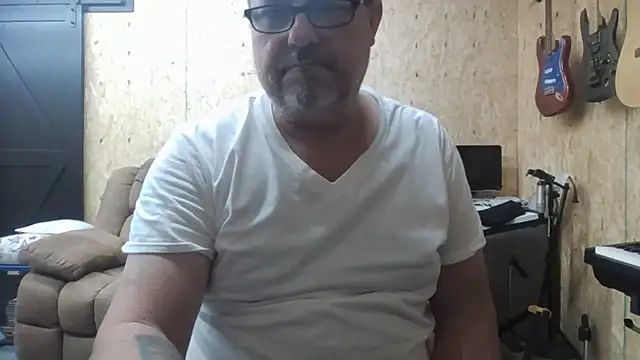 Pertunjukan Kamera Web Luvslave7