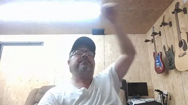 Luvslave7's Webcam Show