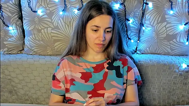 MaggieCake's Webcam Show