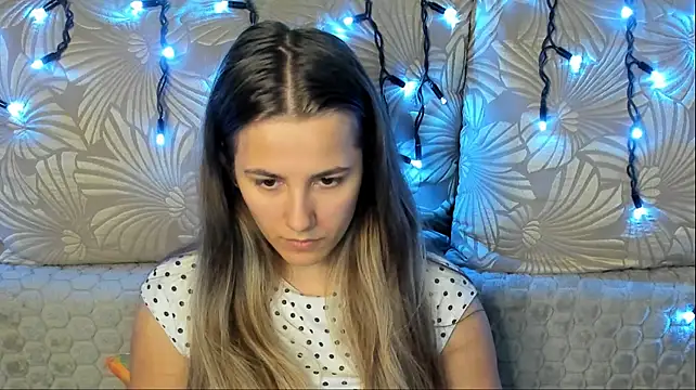 MaggieCake – Live XXX-chat