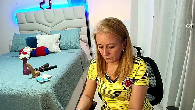 Naty_Stone Chat XXX in diretta