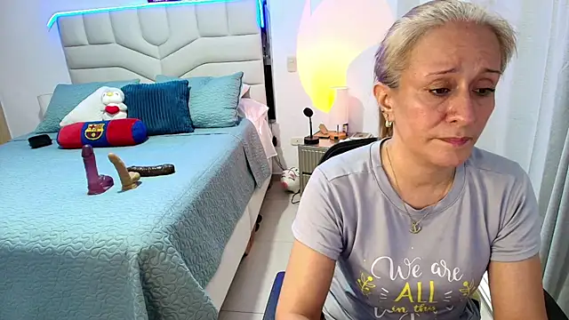Онлайн чат XXX Naty_Stone