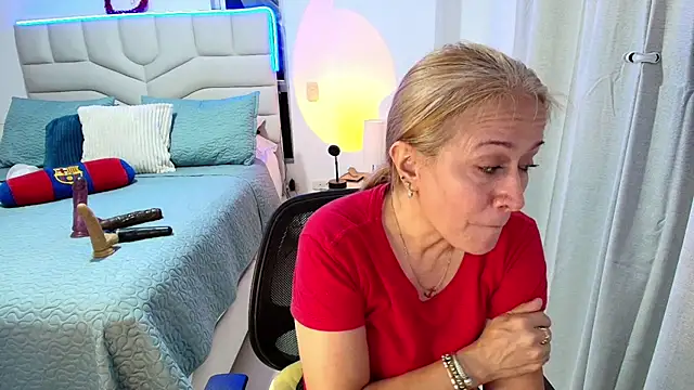 Naty_Stone Chat XXX live