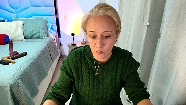 Chat +18 de Naty_Stone ao vivo