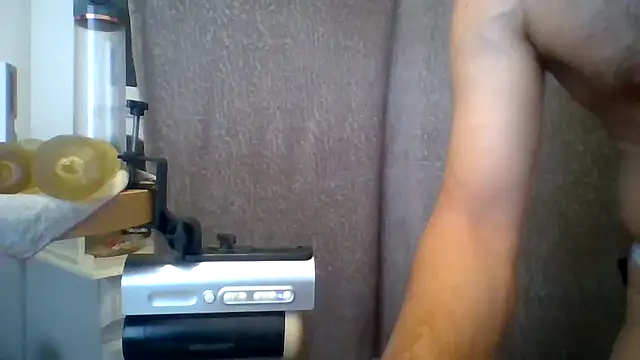 Oliverlong Pertunjukan Webcam