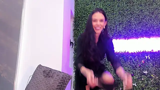 realhotfallingdevil's Webcam Show