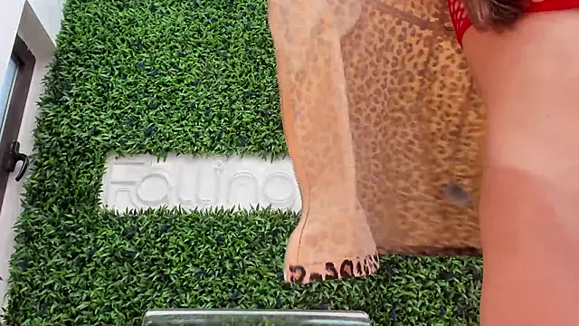 Pokazy przed kamerką – realhotfallingdevil