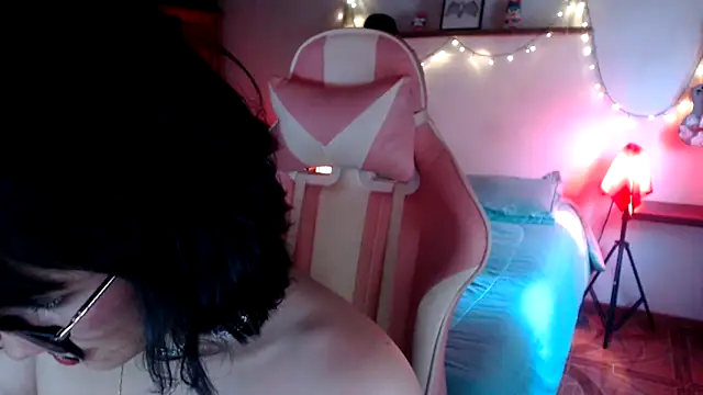 Chat +18 de venus_666 ao vivo