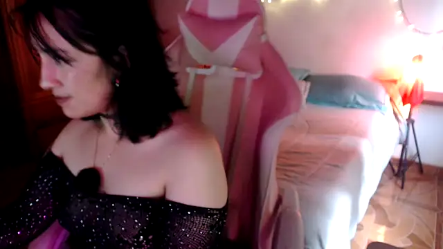 venus_666 Adlı Modelin Canlı XXX Sohbeti