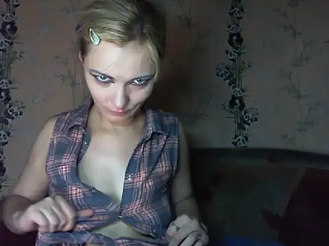 WildMissNiks – Live XXX-chat