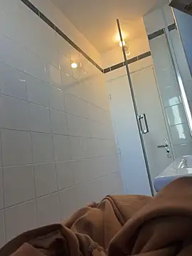 malik75_sexy Show in webcam