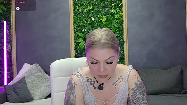 Issa_Jo 라이브 XXX 채팅