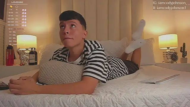 the_little_cody: вебкам-шоу