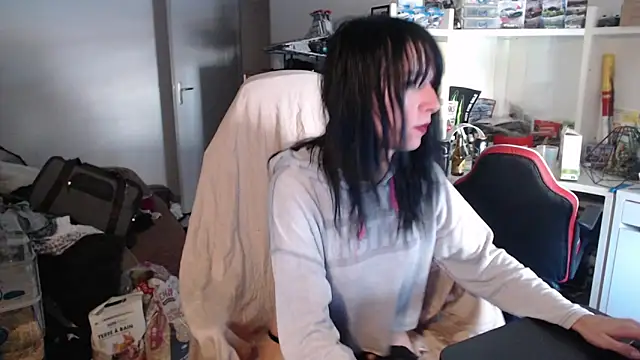 הופעת וובקאם של missthon0