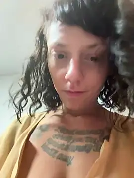 צ'אט XXX בשידור חי של candidcandice