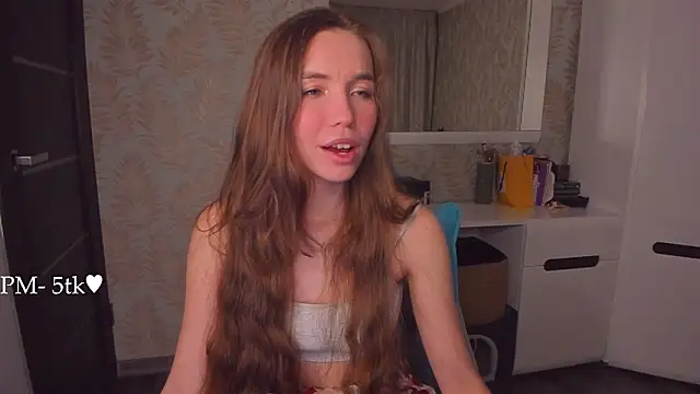 YonaBones' Live XXX Chat